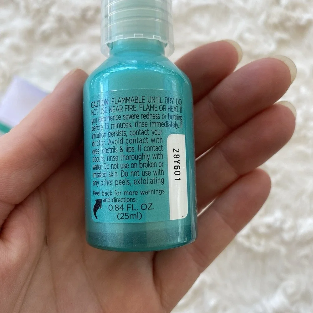 L'Oreal Bright Reveal Dark Spot Exfoliant Peel .84 oz‎ 25% AHA+BHA+PHA